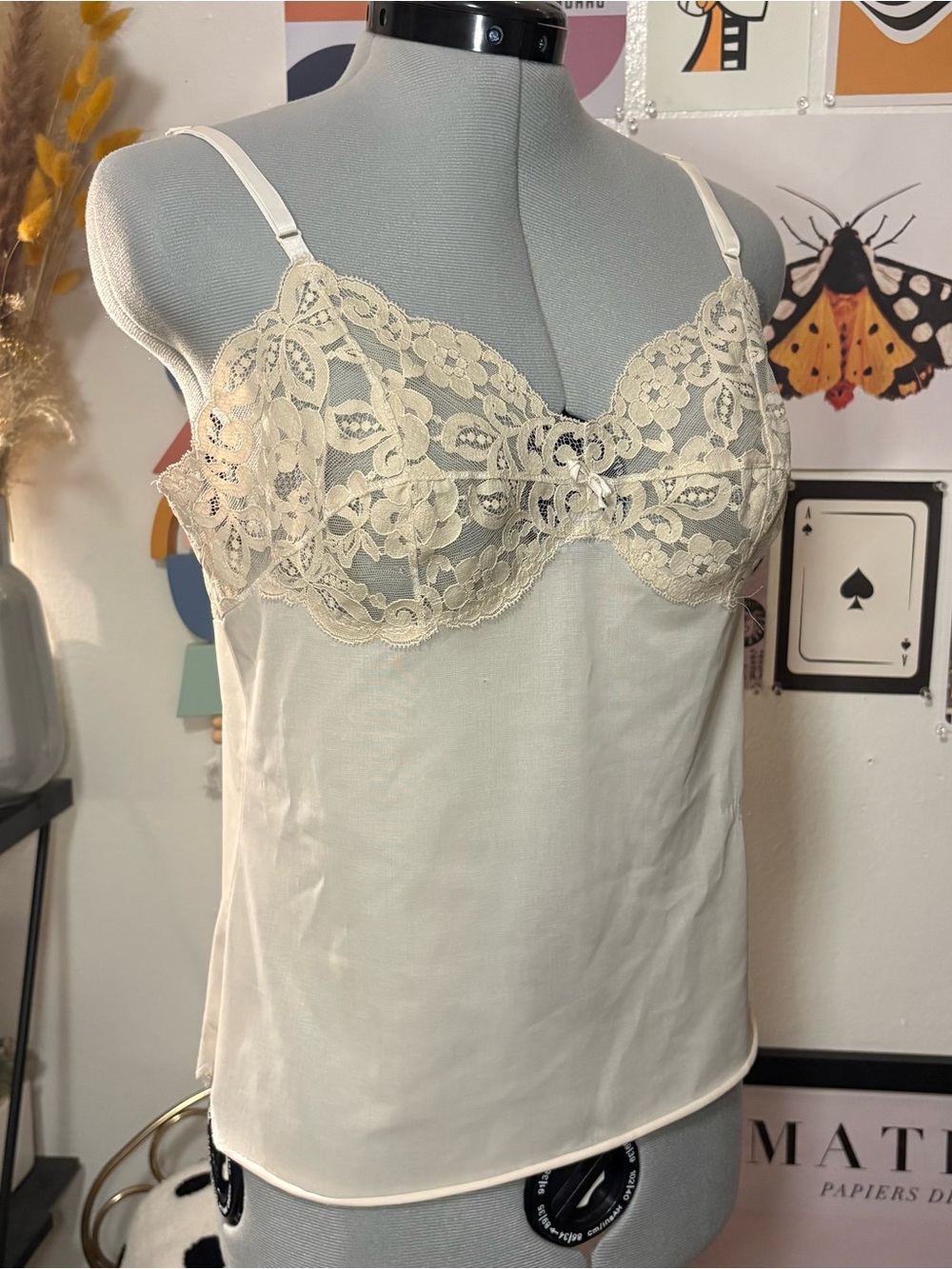 Vintage Olga Ivory Lace Lingerie Cami Top - Picture 4 of 6
